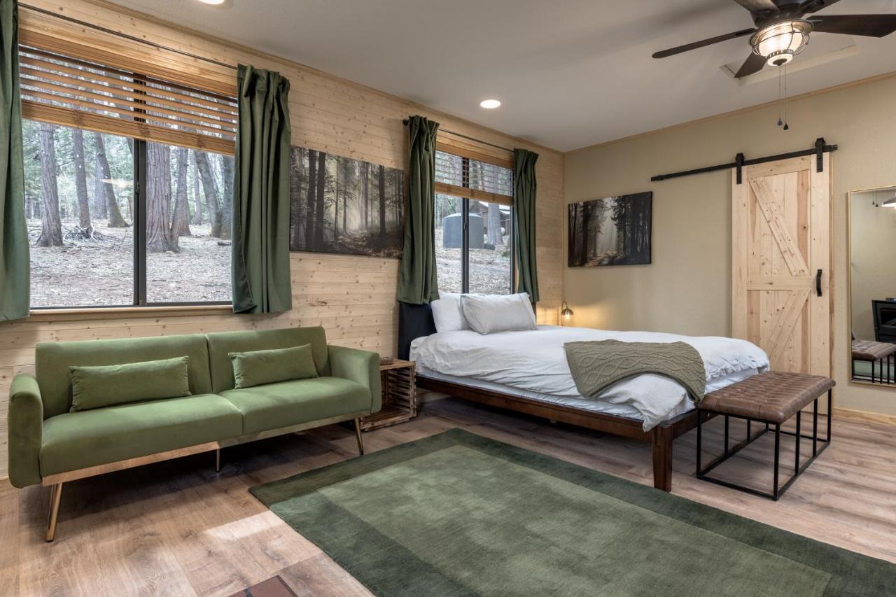 Little House In The Big Woods Hotel Forest Ranch Exterior foto